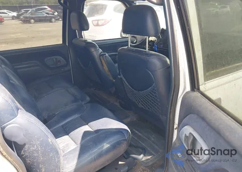 1997 GMC Suburban 1500 Sl из США, поврежденный, VIN 3GKEC16R2VG516862